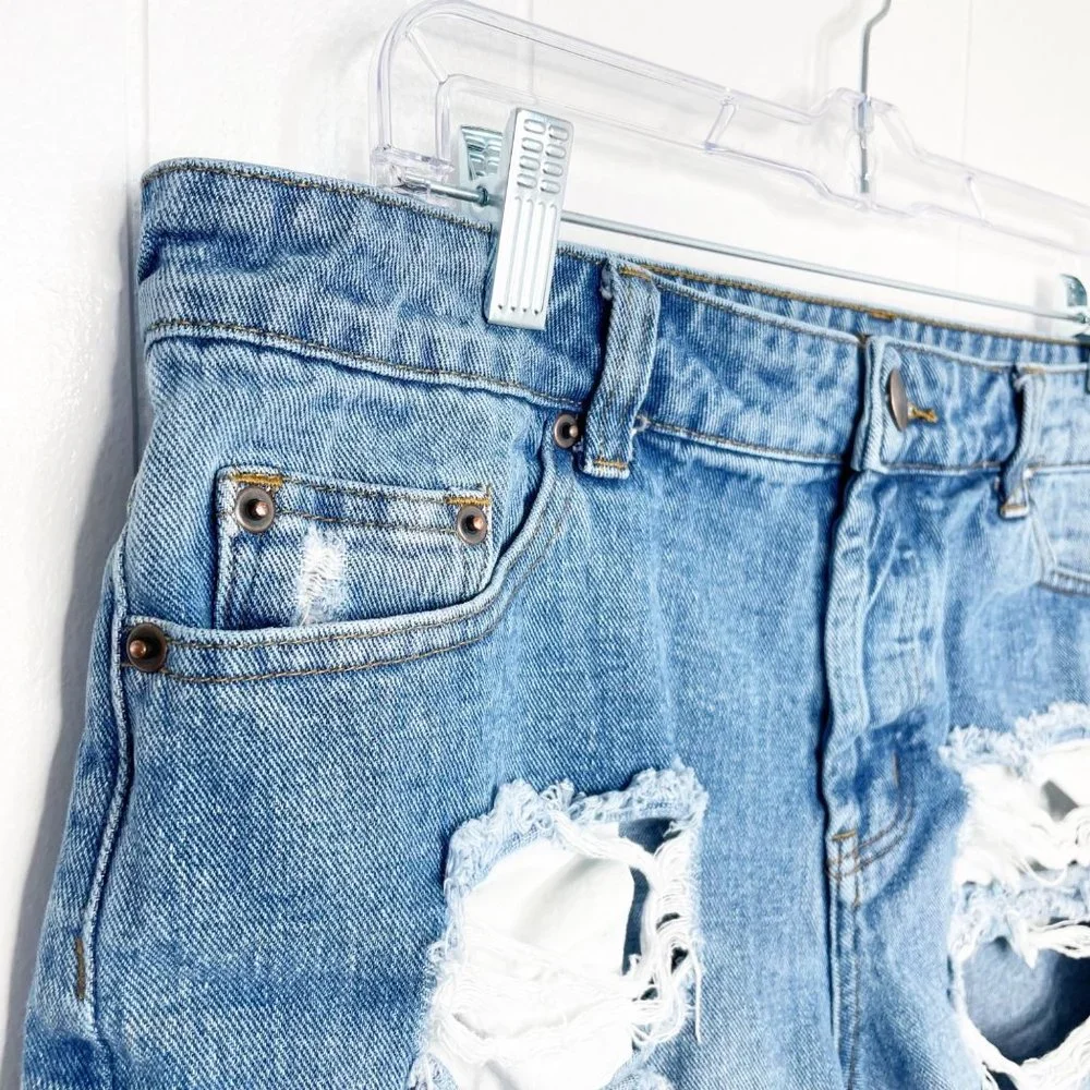 Forever 21 Distressed Button Fly Jean Shorts Size 12